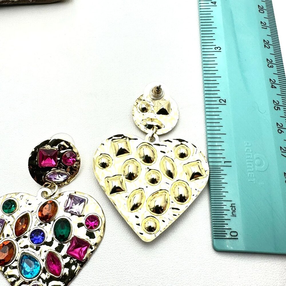 Multicolor Crystal Heart Gold Tone Earrings Pierced Chandelier New - Picture 3 of 5